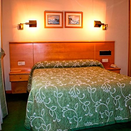 Hotel Ramos Silleda Buitenkant foto