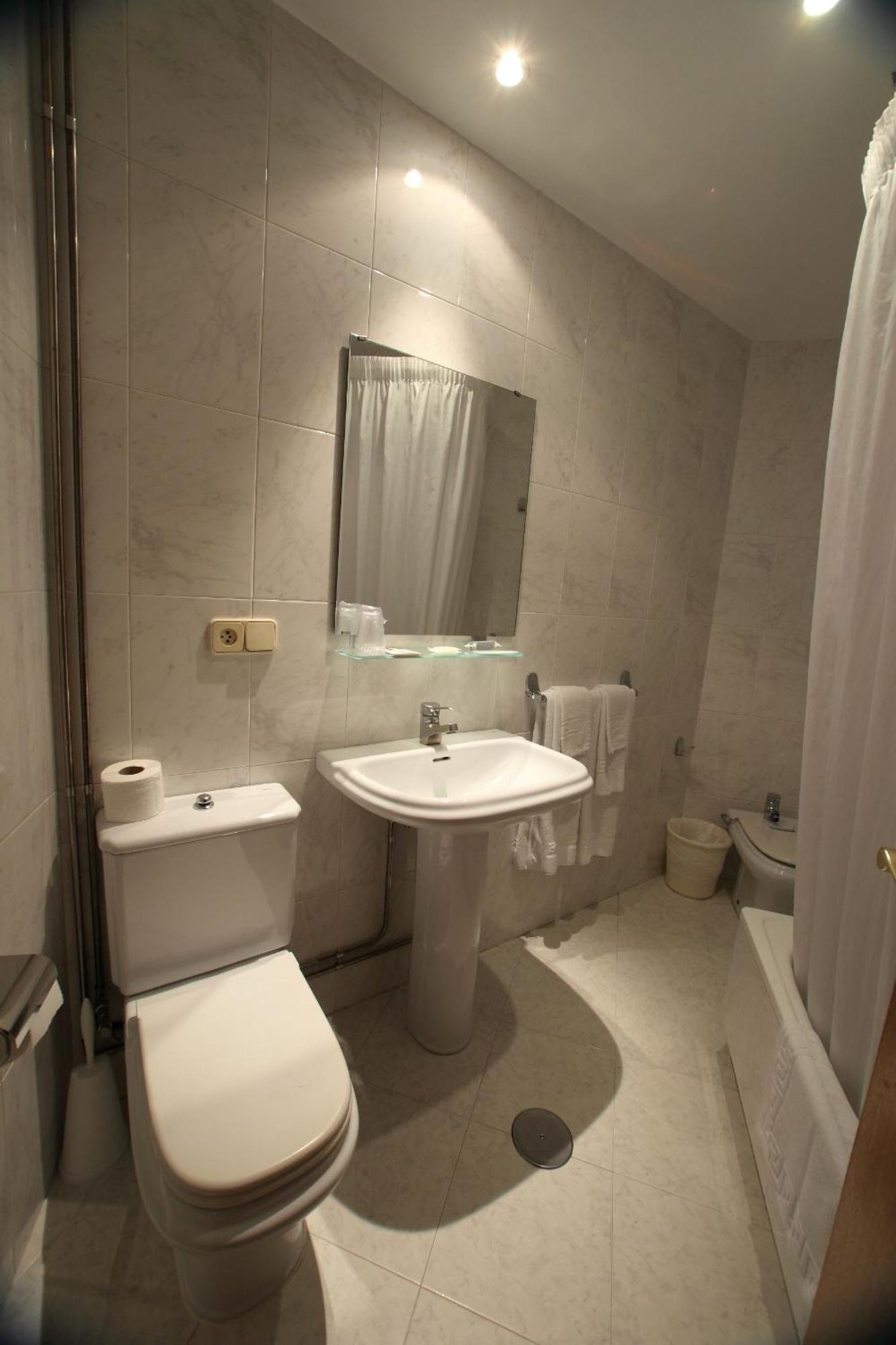 Hotel Ramos Silleda Buitenkant foto