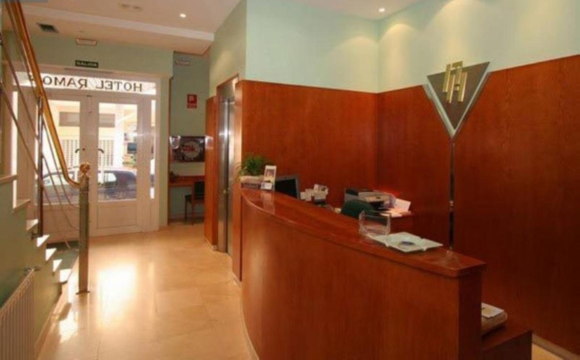 Hotel Ramos Silleda Buitenkant foto